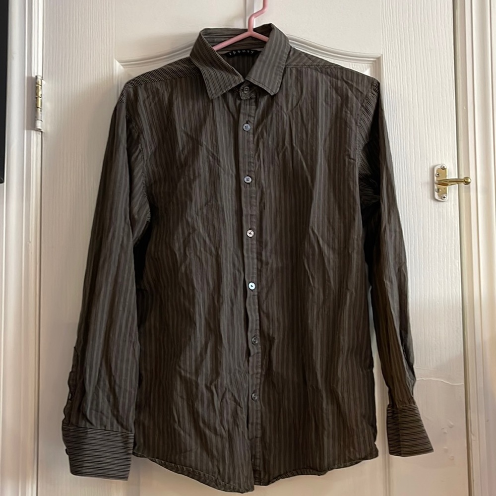 Theory collard long sleeve button up
